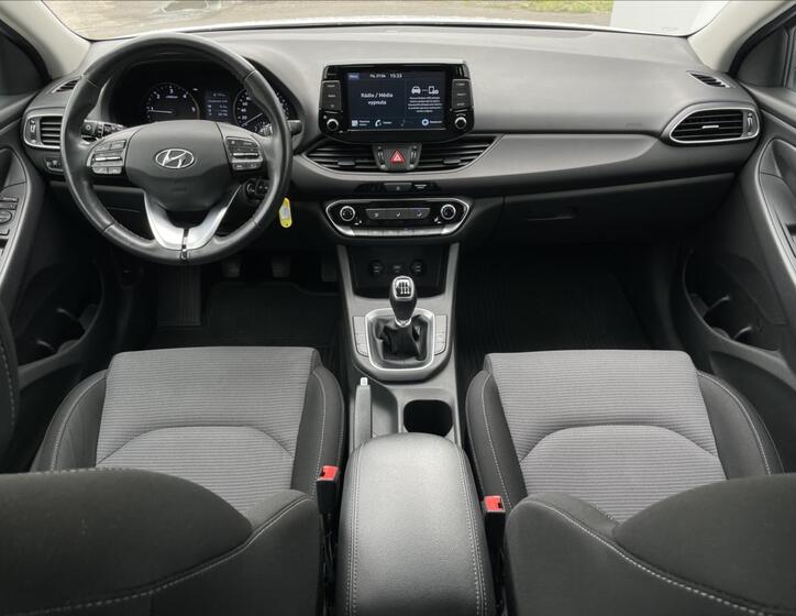 Hyundai i30 6