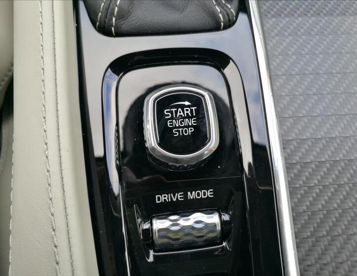 Volvo V90 12