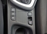 Toyota Yaris 24