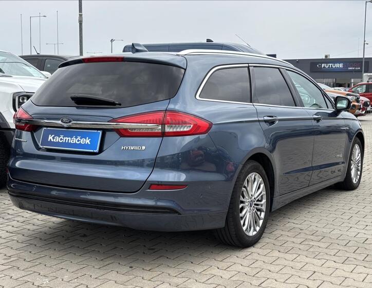 Ford Mondeo 5
