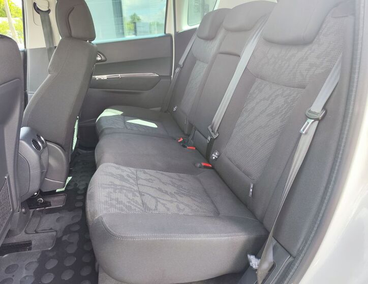 Peugeot 3008 12