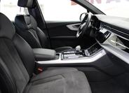Audi Q7 12