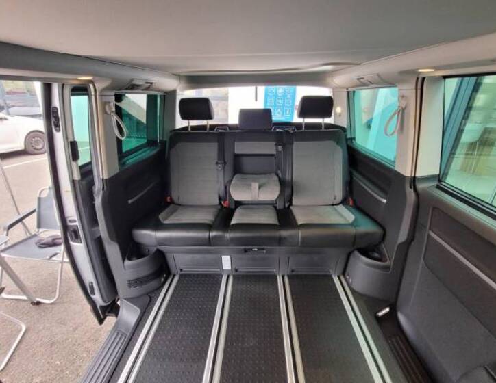 Volkswagen California 17