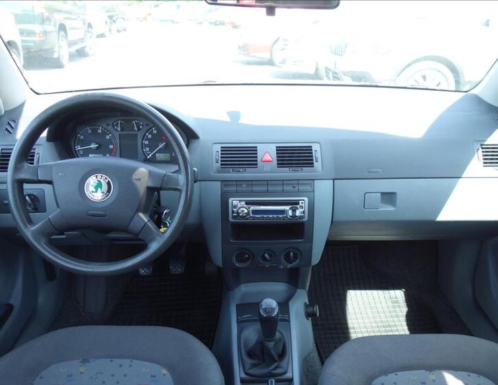 Škoda Fabia 15