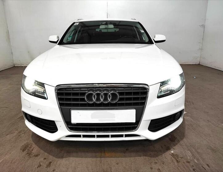 Audi A4 8