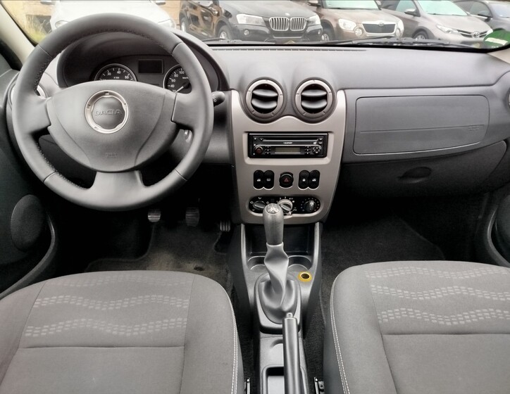 Dacia Sandero 15