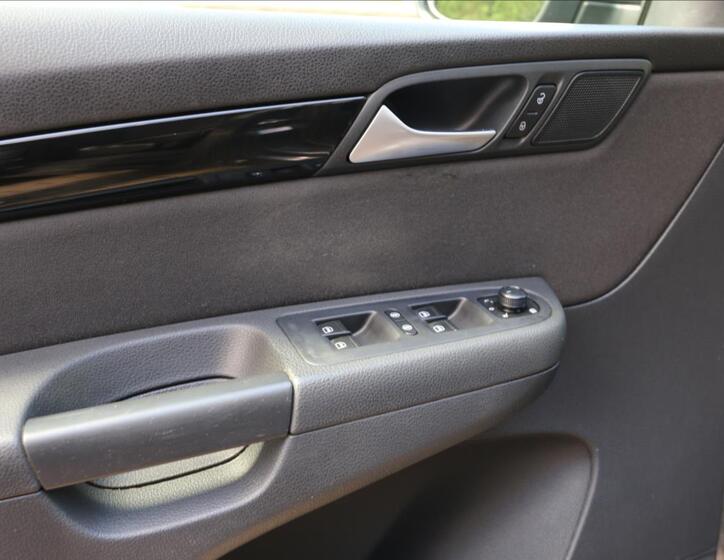 Seat Alhambra 16