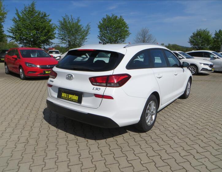 Hyundai i30 8