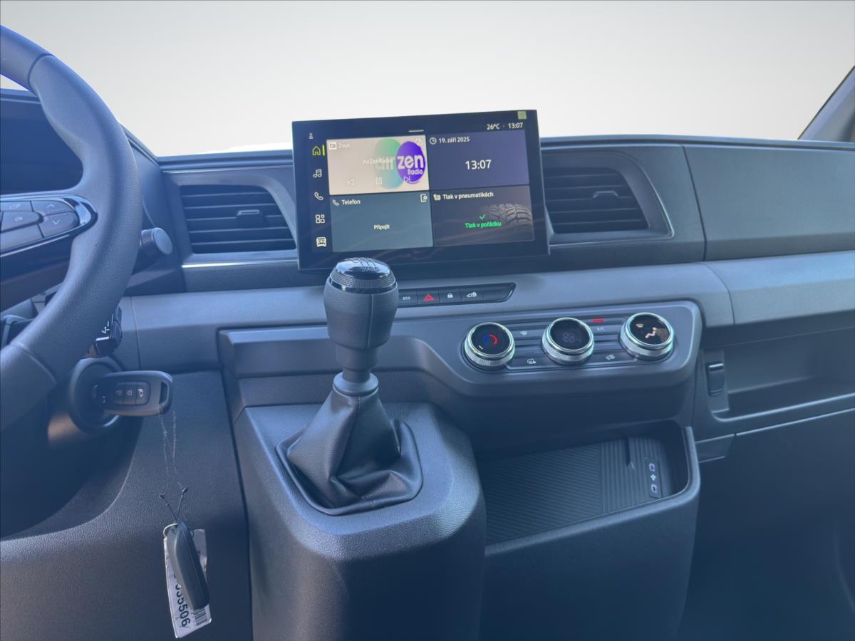 Nissan Interstar