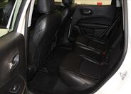 Jeep Compass 14