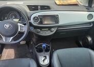 Toyota Yaris 9