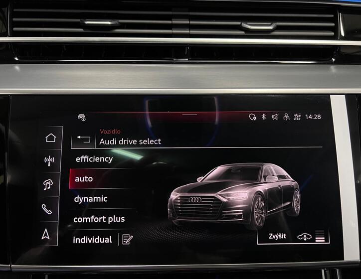 Audi S8 14