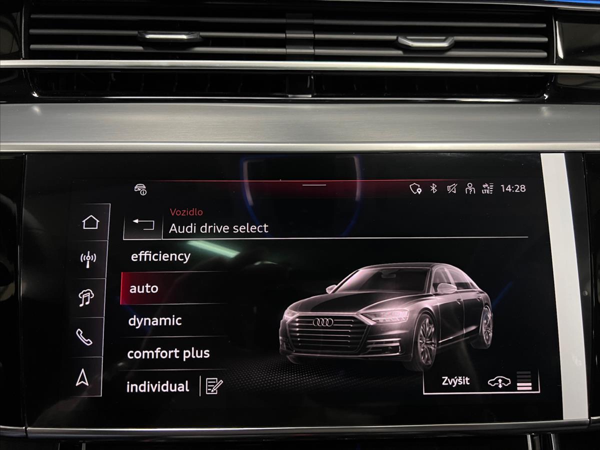 Audi S8