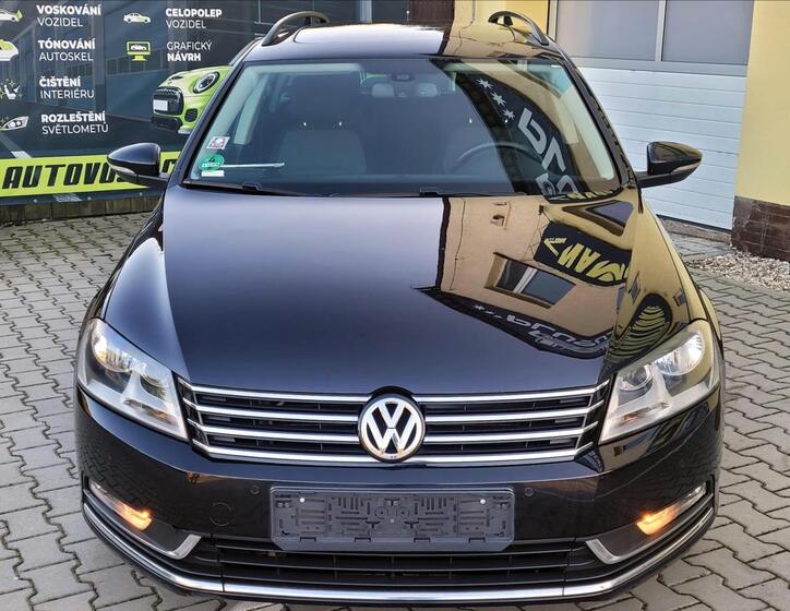 Volkswagen Passat 2