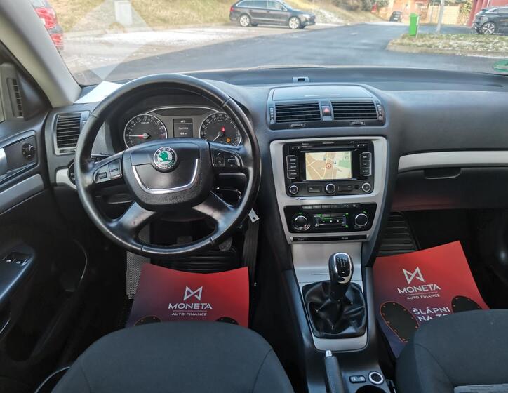 Škoda Octavia 9