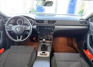 Škoda Superb 9