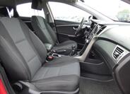 Hyundai i30 44