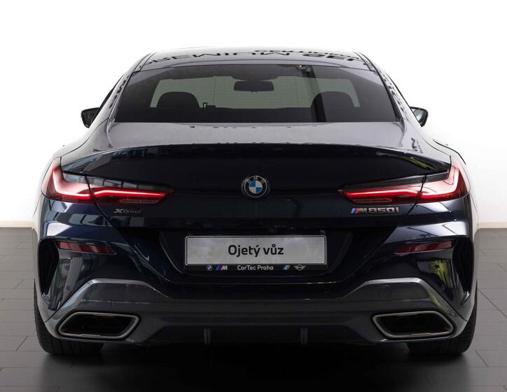 BMW Řada 8 4