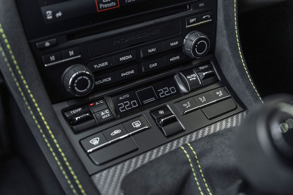 Porsche Cayman