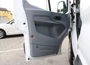 Ford Transit 9