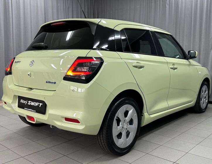Suzuki Swift 8