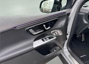 Mercedes-Benz EQE 9