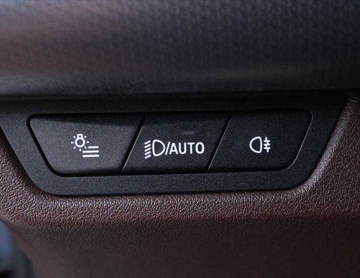 BMW Řada 2 20