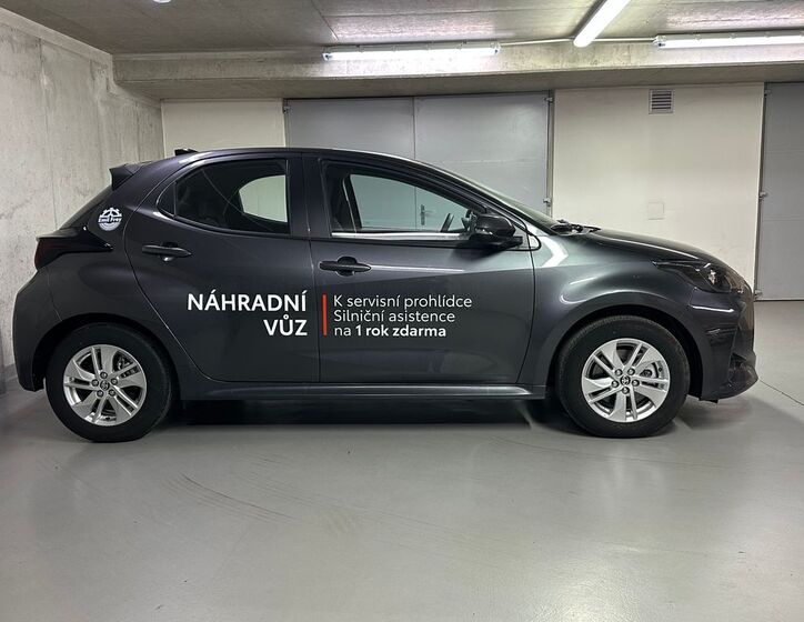 Toyota Yaris 4
