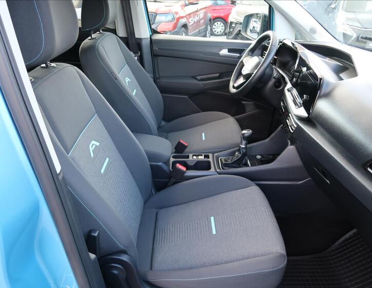 Ford Tourneo Connect 13