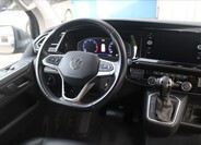 Volkswagen Multivan 16