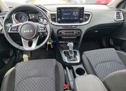 KIA Ceed 8