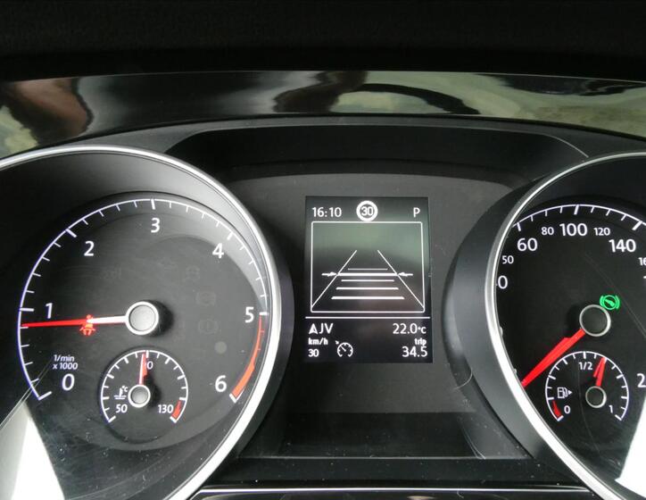 Volkswagen Touran 37