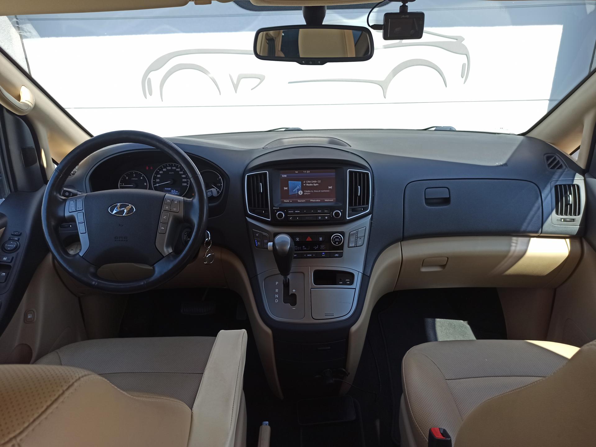 Hyundai H 1