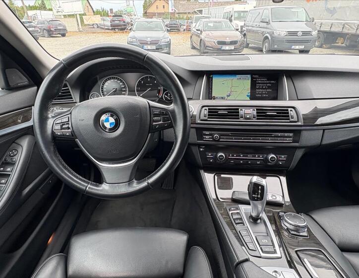 BMW Řada 5 8