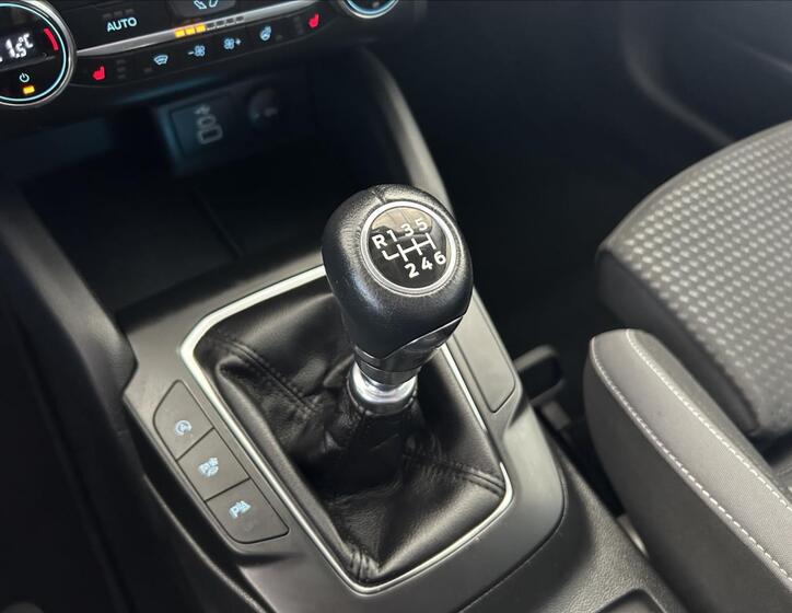 Ford Focus 21