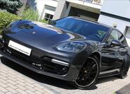 Porsche Panamera 6