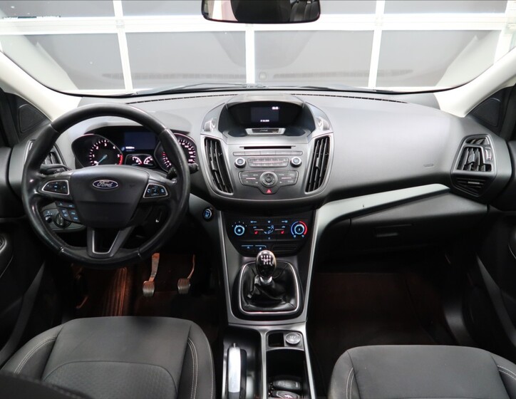Ford Kuga 11