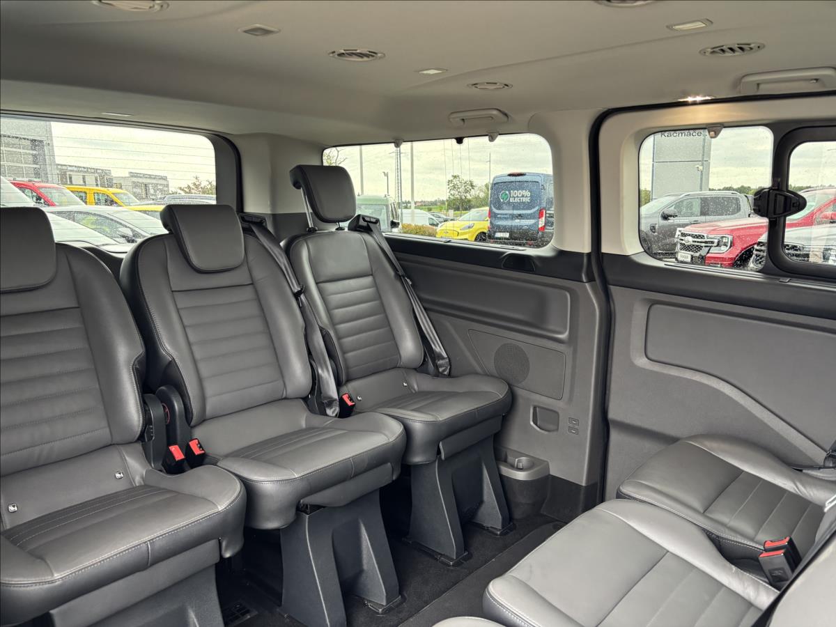 Ford Tourneo Custom