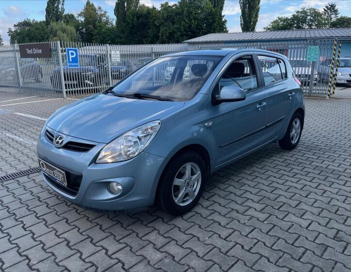 Hyundai i20 3