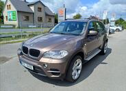 BMW X5 8