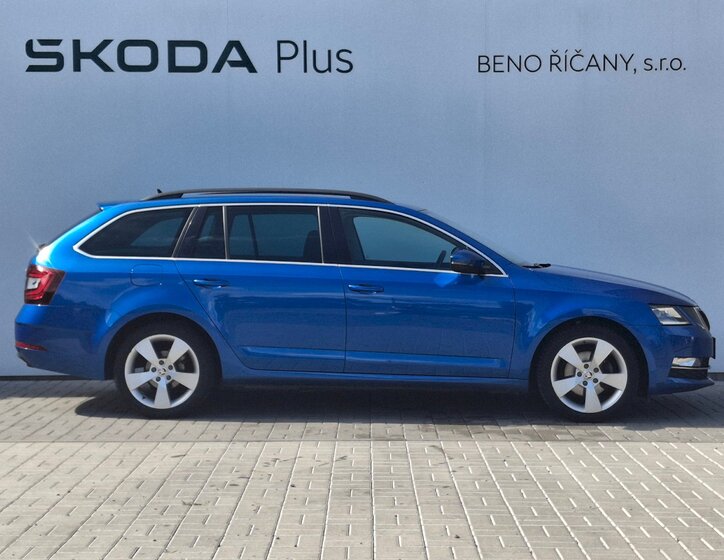 Škoda Octavia 11