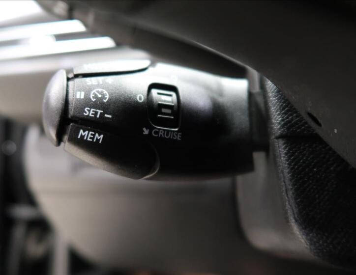 Peugeot 308 16
