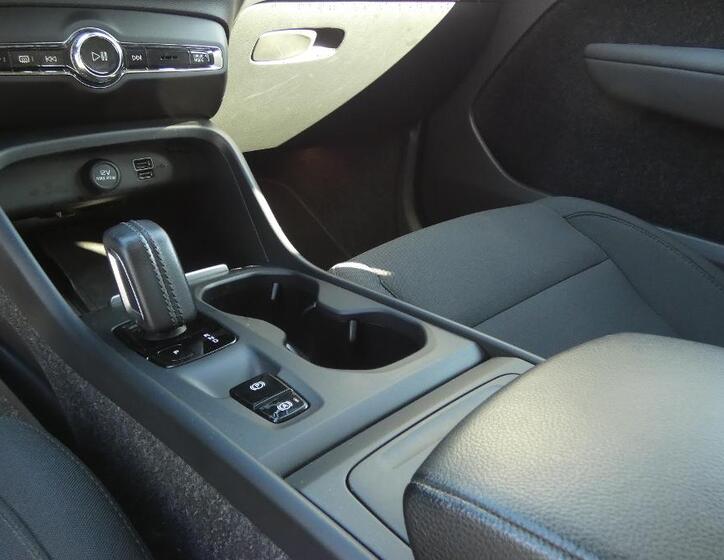 Volvo XC40 6