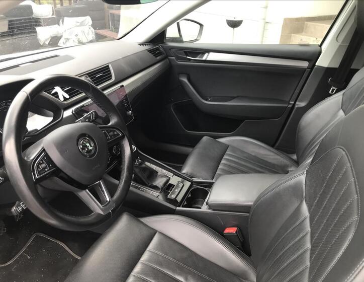 Škoda Superb 6