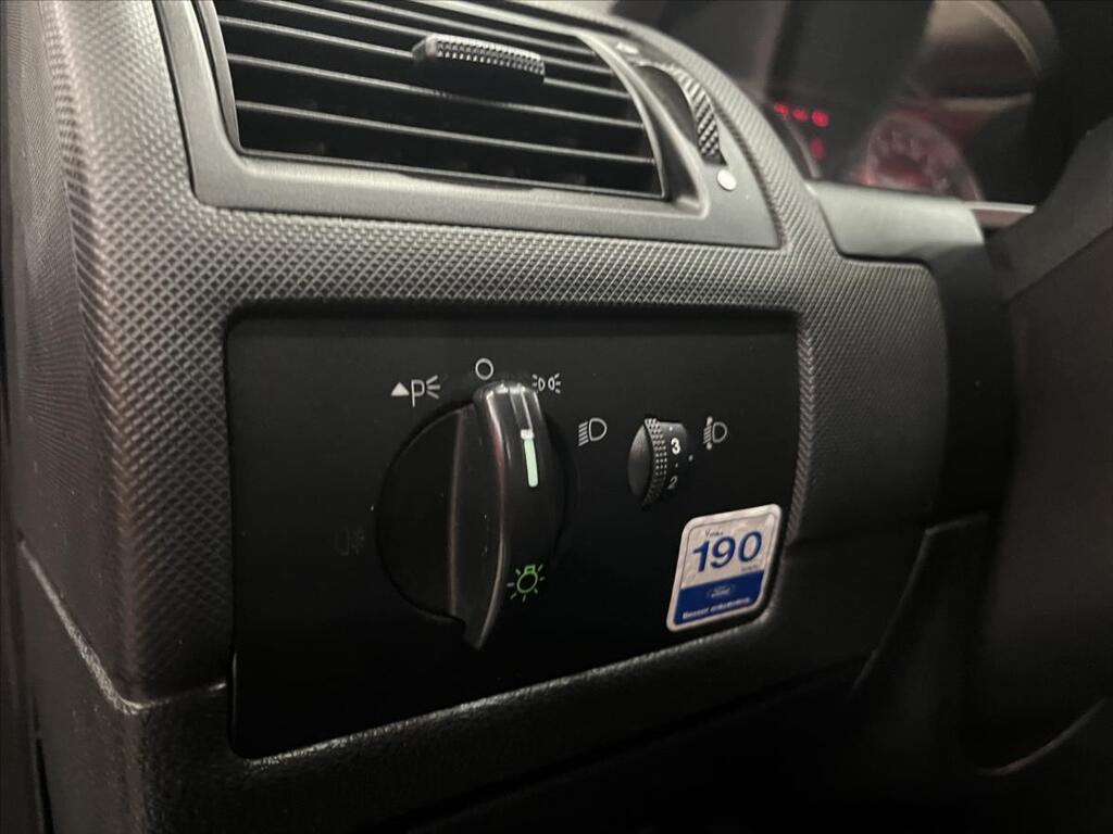 Ford Mondeo 13