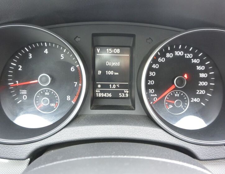 Volkswagen Golf 17