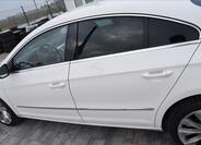 Volkswagen Passat 10