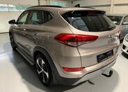 Hyundai Tucson 4