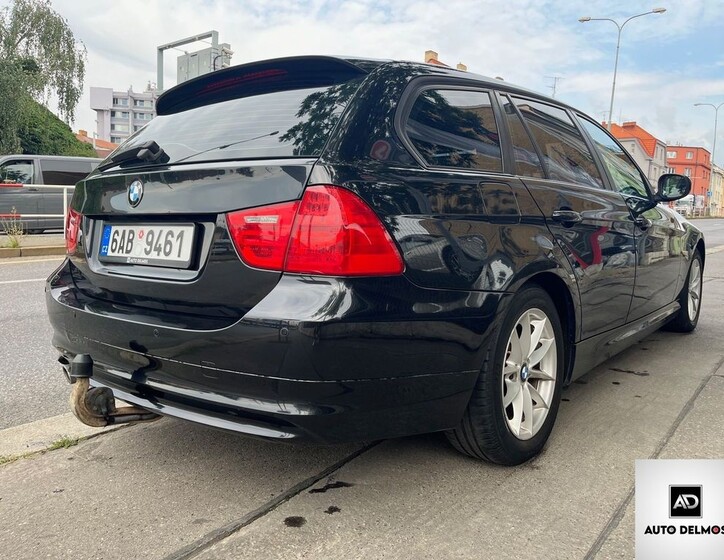 BMW Řada 3 8