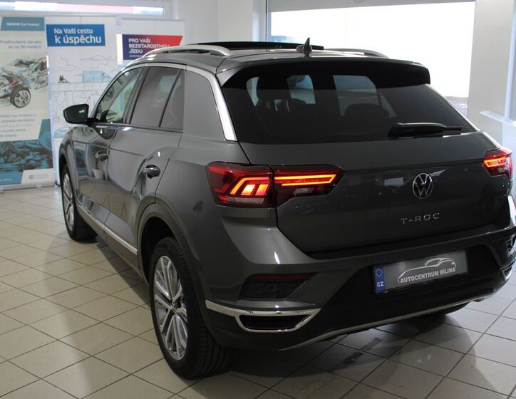 Volkswagen T-Roc 4